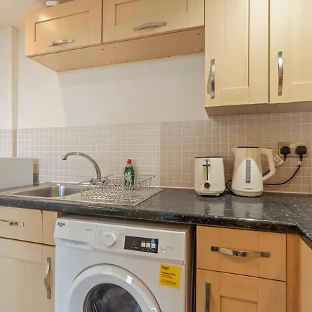 Apartment 1 Bedroom Cosy - Skyline View - Centre